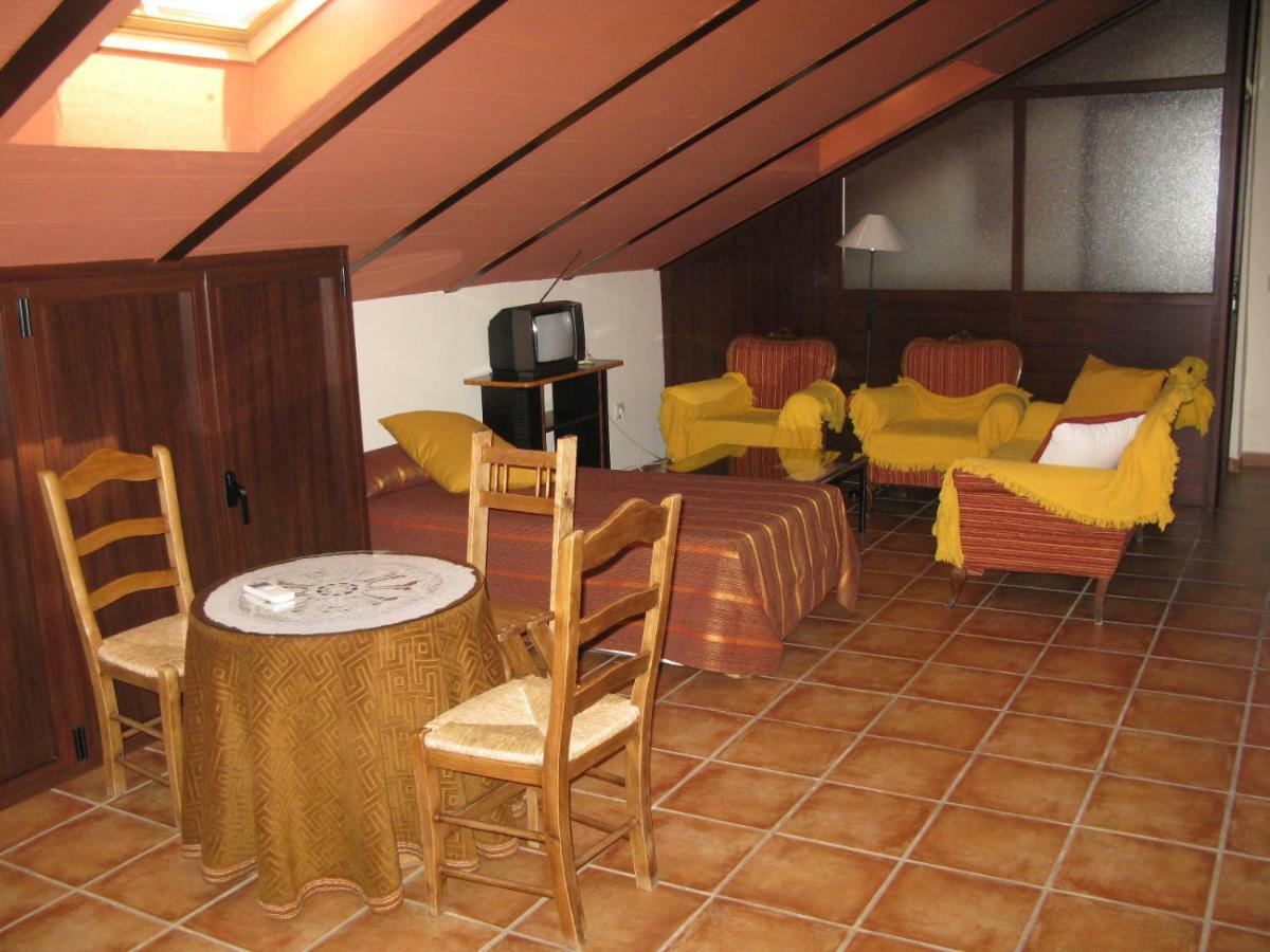 El Labriego, Casa Rural Fuente el Fresno Exterior photo